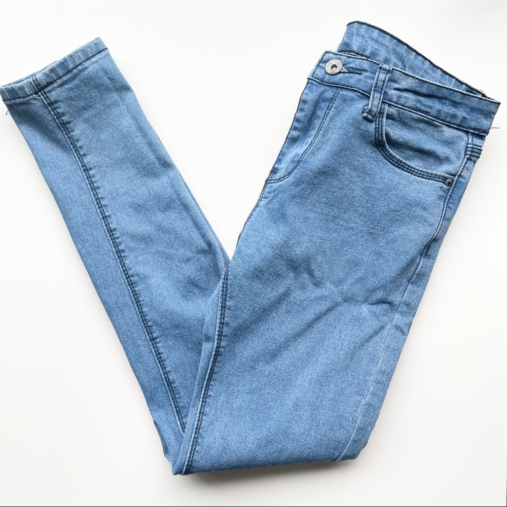 👖Simple Blue Jeans